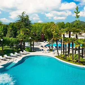 La & Idrokinesis Hotel